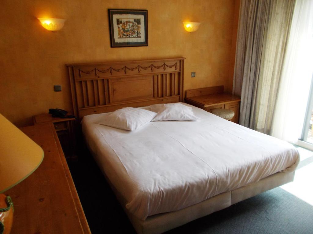 Hotel Manitoba บลังเคนเบอร์เก ห้อง รูปภาพ
