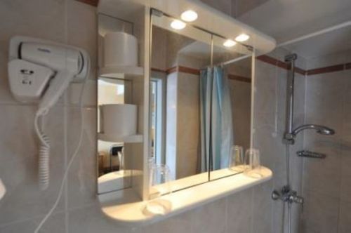 Hotel Manitoba บลังเคนเบอร์เก ภายนอก รูปภาพ
